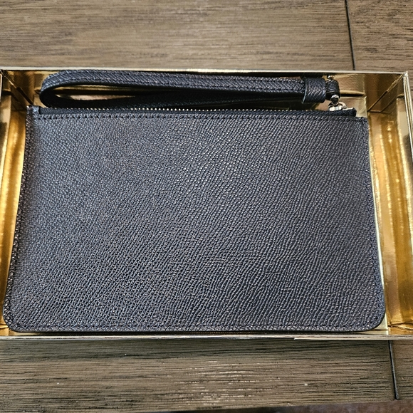 Never-Used Handcrafted Coach Wristlet - Picture 2 of 7